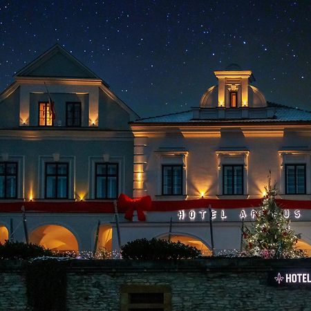 Hotel Aplaus Litomyšl Екстериор снимка